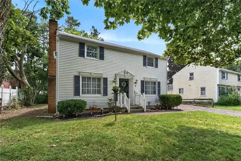 9 Apollo Dr, Greece, NY 14626