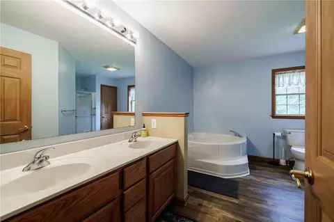 Bath - 3767 Retsof Rd, Piffard, NY 14533 photo 1 of 3