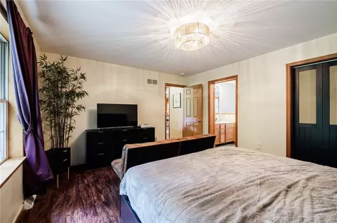 Bedroom - 3767 Retsof Rd, Piffard, NY 14533 photo 2 of 4