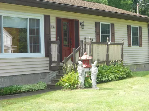390 Merrill Pl, Southport, NY 14904