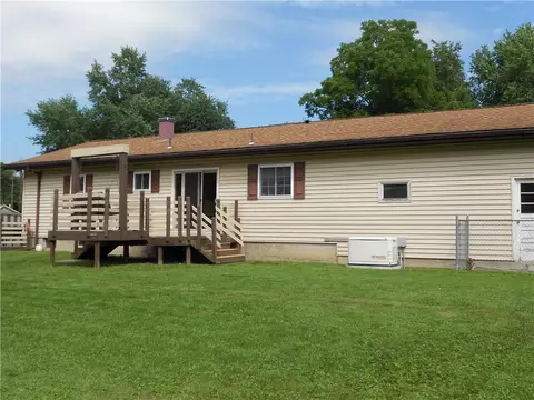 390 Merrill Pl, Southport, NY 14904