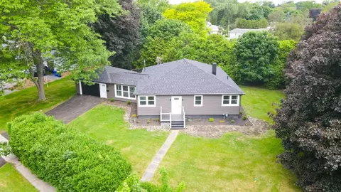 1171 Beach Ave, Greece, NY 14612