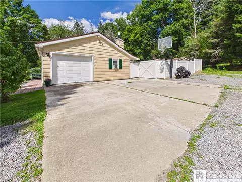 Exterior - 1117 Old Rock City Rd, Olean, NY 14760 photo 10 of 14