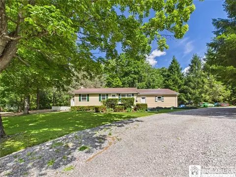 Exterior - 1117 Old Rock City Rd, Olean, NY 14760 photo 13 of 14