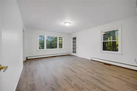 Living - 554 Helendale Rd, Irondequoit, NY 14609 photo 3 of 8