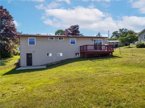 4888 Pinecrest Rd, Veteran, NY 14864
