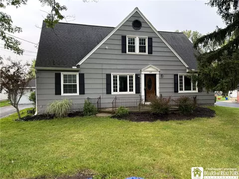 1115 Seneca Creek Rd, West Seneca, NY 14224