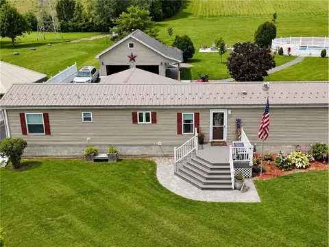 14 N Dansville St, Cohocton, NY 14826