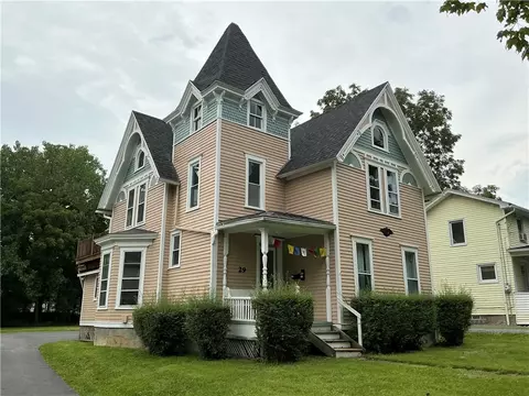 29 North St, Geneseo, NY 14454