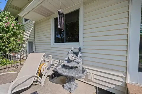 Exterior - 150 Eileen Dr, Greece, NY 14616 photo 5 of 9