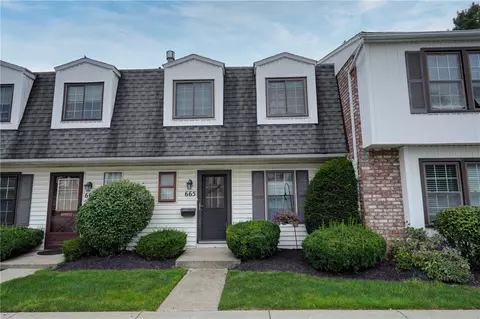 665 French Rd, Rochester, NY 14618
