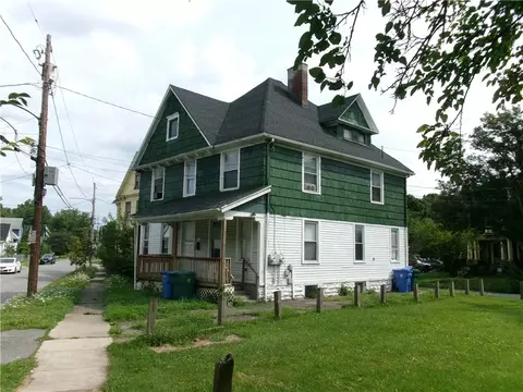 42 Sander St, Rochester, NY 14605
