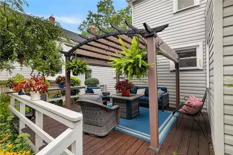 Exterior - 420 Cooper Rd, Irondequoit, NY 14617 photo 5 of 10