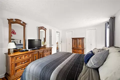 Bedroom - 420 Cooper Rd, Irondequoit, NY 14617 photo 5 of 5