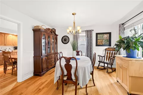 Dining - 420 Cooper Rd, Irondequoit, NY 14617 photo 2 of 3