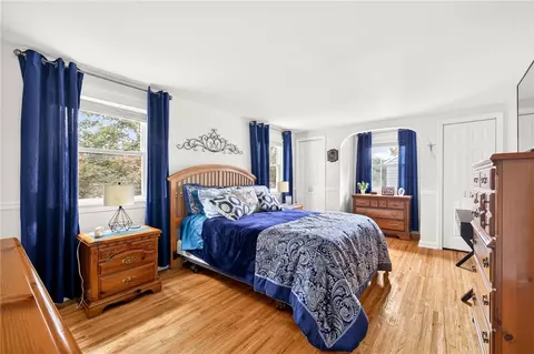 Bedroom - 420 Cooper Rd, Irondequoit, NY 14617 photo 2 of 5
