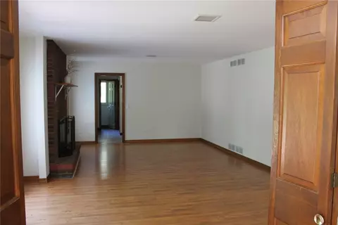 Living - 5 Ridgeway Cir, Erwin, NY 14870 photo 4 of 4
