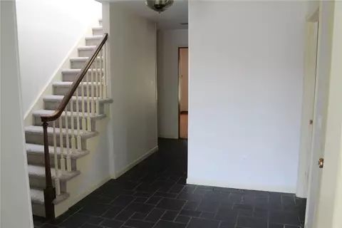Entry Way - 5 Ridgeway Cir, Erwin, NY 14870 photo 1 of 3