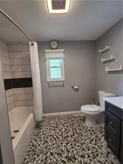 Bath - 9436 Maple St, Painted Post, NY 14870 photo 1 of 2
