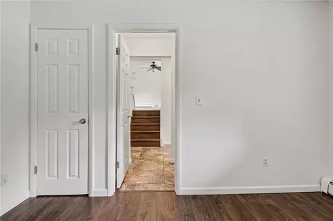 Entry Way - 425 Tara Ln, Webster, NY 14580 photo 2 of 2