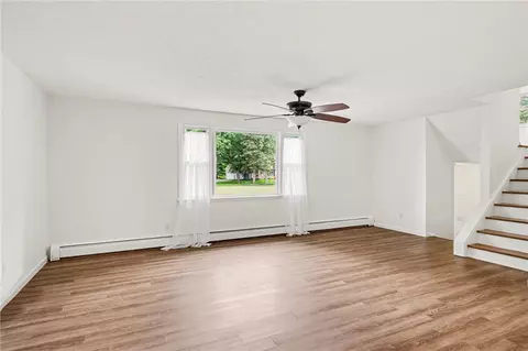 Living - 425 Tara Ln, Webster, NY 14580 photo 1 of 8