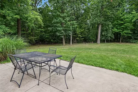 Exterior - 425 Tara Ln, Webster, NY 14580 photo 3 of 6