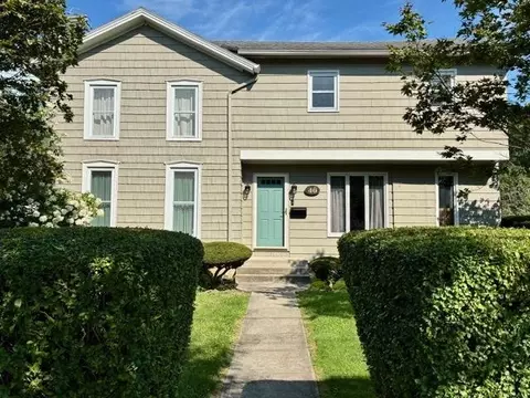 40 North St, Le Roy, NY 14482