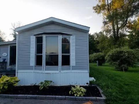 311 Sunset Dr, Holley, NY 14470