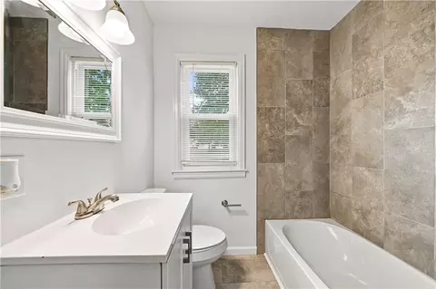 Bath - 1061 Whitlock Rd, Irondequoit, NY 14609 photo 1 of 1