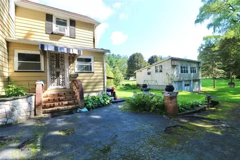 Exterior - 708 Helendale Rd, Irondequoit, NY 14609 photo 8 of 11