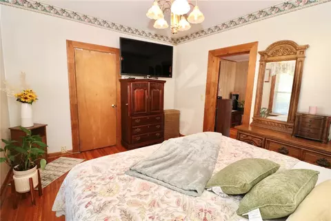 Bedroom - 708 Helendale Rd, Irondequoit, NY 14609 photo 9 of 11