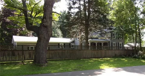 5028 Lake Rd, Avon, NY 14414