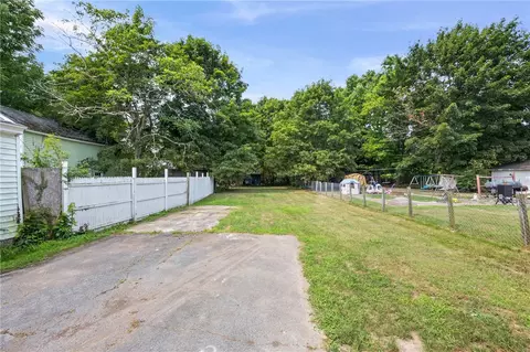 Exterior - 7 Spencer St, Lyons, NY 14489 photo 9 of 9