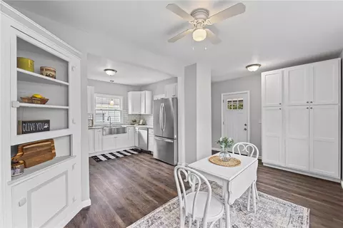Entry Way - 7 Spencer St, Lyons, NY 14489 photo 3 of 5