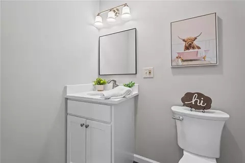 Bath - 7 Spencer St, Lyons, NY 14489 photo 1 of 3