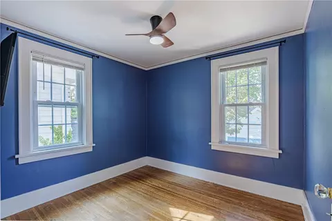 Bedroom - 84 Harwick Rd, Irondequoit, NY 14609 photo 4 of 5