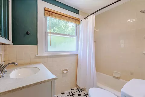 Bath - 84 Harwick Rd, Irondequoit, NY 14609 photo 1 of 2