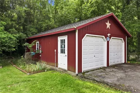Exterior - 123 Walnut St, Milo, NY 14527 photo 5 of 8