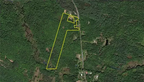 117 Albion Cross Rd, Parish, NY 13131