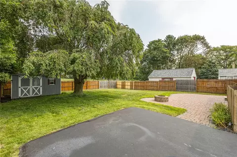 Exterior - 234 Harwick Rd, Irondequoit, NY 14609 photo 4 of 10