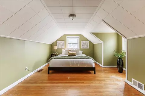 Bedroom - 234 Harwick Rd, Irondequoit, NY 14609 photo 1 of 1