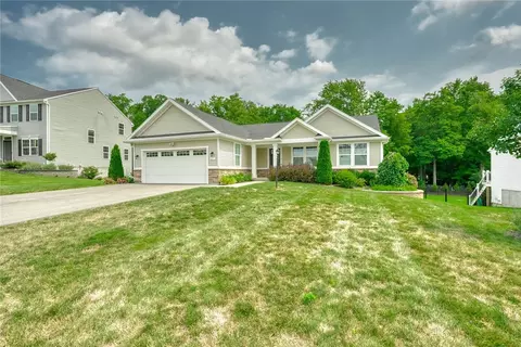 Exterior - 277 Turtle Run, Macedon, NY 14502 photo 2 of 11
