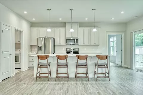 Kitchen - 277 Turtle Run, Macedon, NY 14502 photo 1 of 3