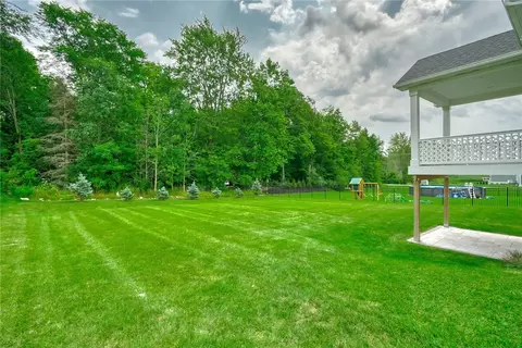 Exterior - 277 Turtle Run, Macedon, NY 14502 photo 11 of 11