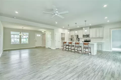 Living - 277 Turtle Run, Macedon, NY 14502 photo 5 of 6