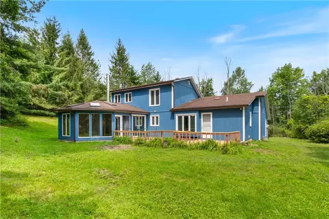 7407 Old Logan Rd, Bristol, NY 14424