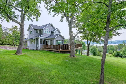 4591 Misty Hill Dr, Canandaigua, NY 14424