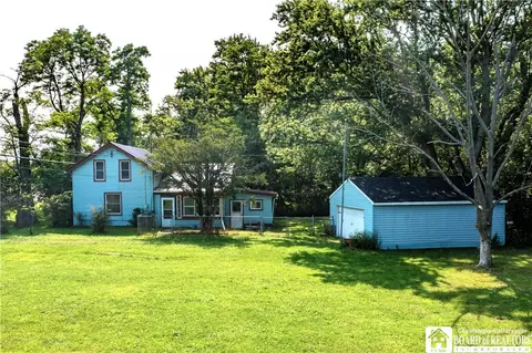 8916 Route 5, Westfield, NY 14787