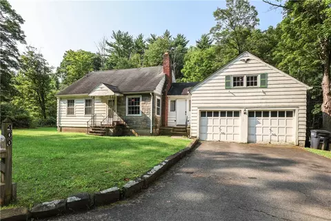 400 Latta Brook Rd, Horseheads, NY 14845