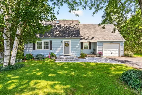 7056 Tuckahoe Rd, Williamson, NY 14589